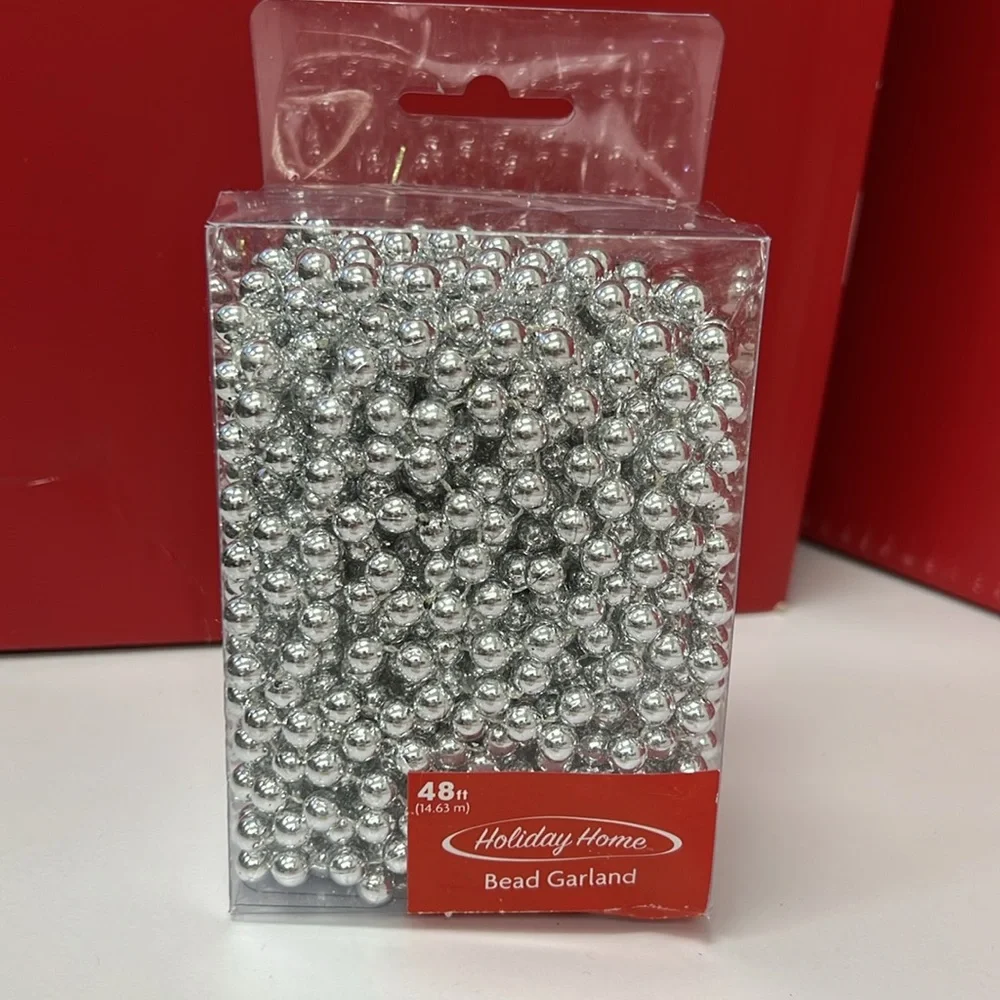 Silver Holiday Garland with Shiny Beads